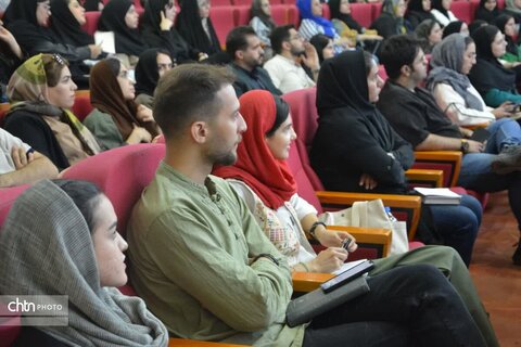 برگزاری دوره آموزشی ارزش آفرینی به صنایع‌دستی در یزد