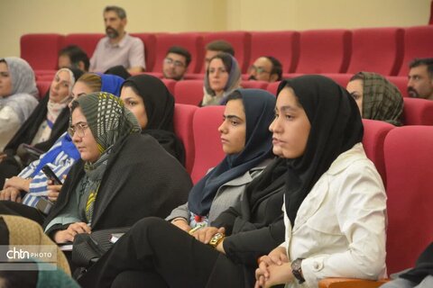 برگزاری دوره آموزشی ارزش آفرینی به صنایع‌دستی در یزد