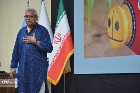 برگزاری دوره آموزشی ارزش آفرینی به صنایع‌دستی در یزد