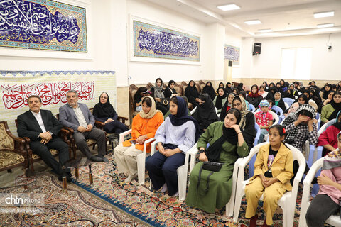 نشست معاون و کارشناسان صنایع‌دستی خوزستان با اعضا و افراد تحت پوشش انجمن خیران سیدالشهداء اهواز