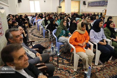 نشست معاون و کارشناسان صنایع‌دستی خوزستان با اعضا و افراد تحت پوشش انجمن خیران سیدالشهداء اهواز
