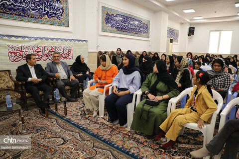 نشست معاون و کارشناسان صنایع‌دستی خوزستان با اعضا و افراد تحت پوشش انجمن خیران سیدالشهداء اهواز