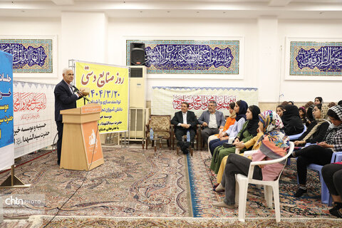 نشست معاون و کارشناسان صنایع‌دستی خوزستان با اعضا و افراد تحت پوشش انجمن خیران سیدالشهداء اهواز