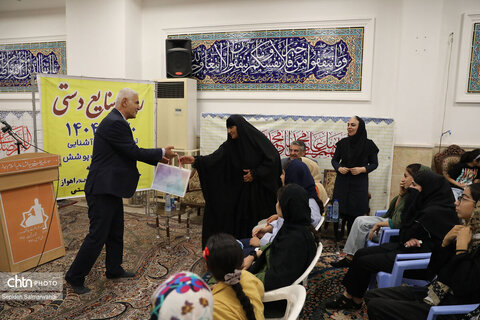 نشست معاون و کارشناسان صنایع‌دستی خوزستان با اعضا و افراد تحت پوشش انجمن خیران سیدالشهداء اهواز