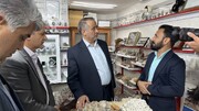 بازدید استاندار خراسان‌جنوبی از کارگاه تراش سنگ‌های قیمتی و نیمه‌قیمتی در خوسف به مناسبت هفته صنایع‌دستی