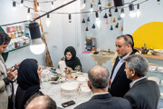 بازدید استاندار خراسان جنوبی از کارگاه سفال «آزاده» در بافت تاریخی بیرجند