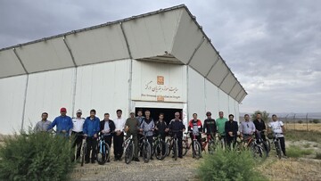 بازدید فرماندار و جمعی از مدیران شهرستان از اداره میراث‌فرهنگی درگز به مناسبت هفته صنایع دستی