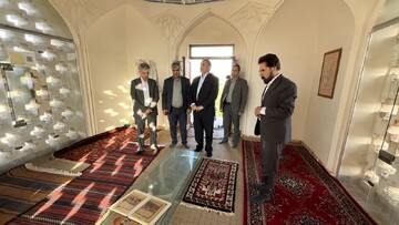 ادای احترام استاندار خراسان‌جنوبی به مقام شامخ ابن حسام خوسفی، شاعر آیینی و نامدار خوسف