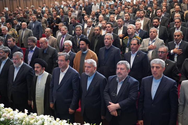 آذربایجان‌غربی، دروازه نوین سرمایه‌گذاری بین‌المللی ایران شد/ آغاز همایش بین‌المللی فرصت‌های سرمایه‌گذاری با حضور وزیر میراث‌فرهنگی در ارومیه