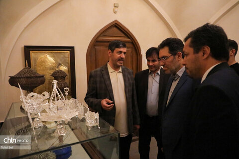 افتتاح نمایشگاه به مناسبت هفته صنایع‌دستی در اردبیل