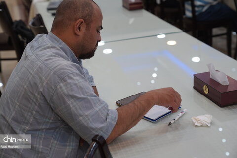 نشست رسانه‌ای مدیرکل آذربایجان غربی با خبرنگاران