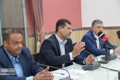 نشست رسانه‌ای مدیرکل آذربایجان غربی با خبرنگاران