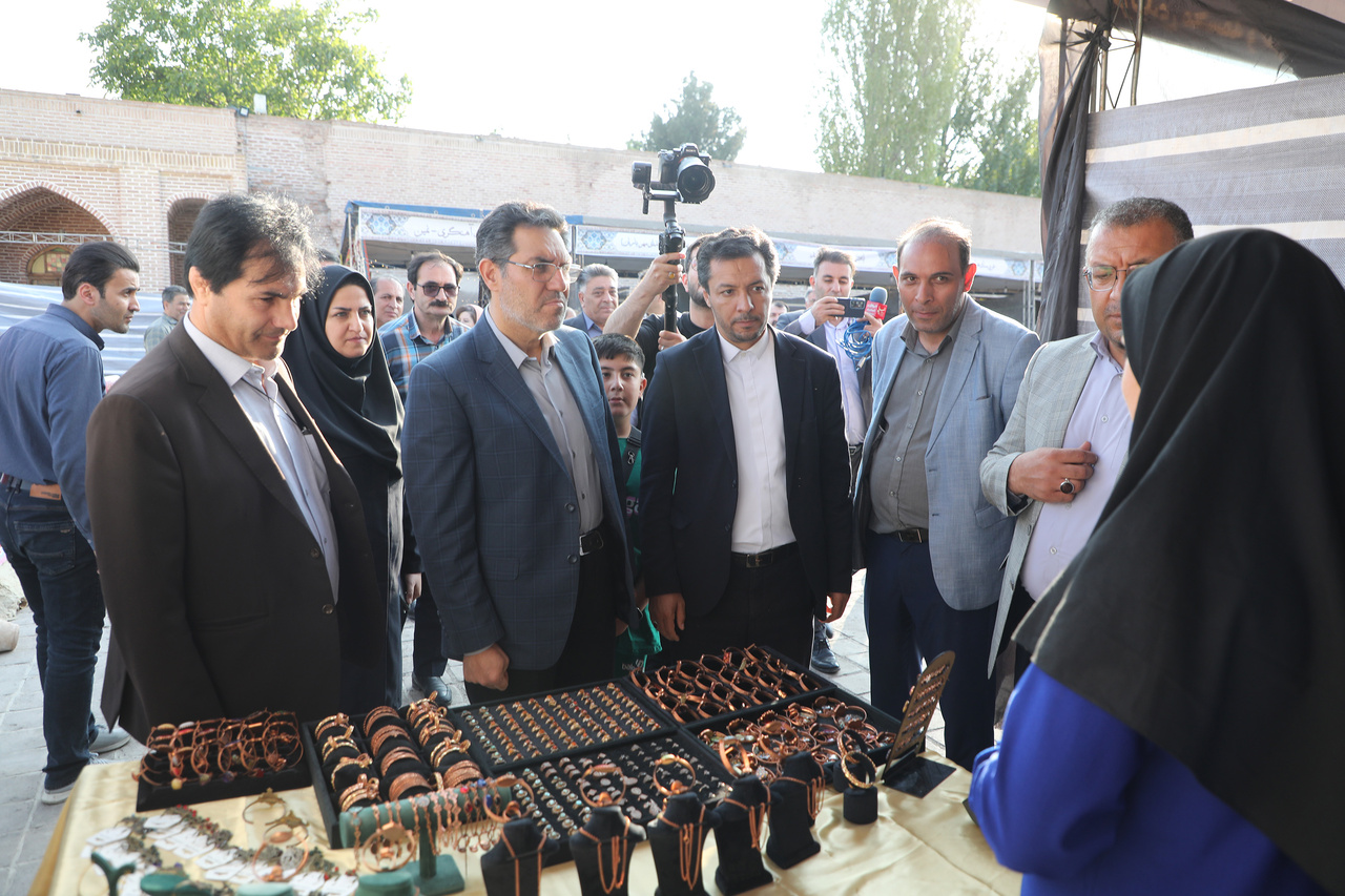 صنایع‌دستی شناسنامه فرهنگی ملت‌ها است/ بازارچه موقت صنایع‌دستی تابستانه در اردبیل ایجاد می‌شود