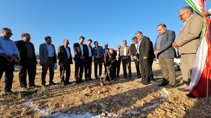 کلنگ زنی پروژه گردشگری یاسوج