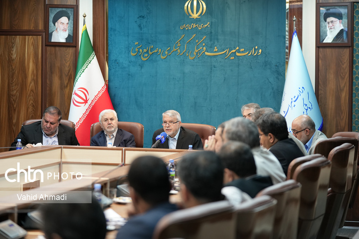 مردم، محور وحدت ملی و حافظ هویت تاریخی‌اند/ آمادگی برای بازگشایی درهای فرهنگی به روی گردشگران جهانی