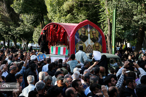 وداع با قهرمانان مهین در اصفهان