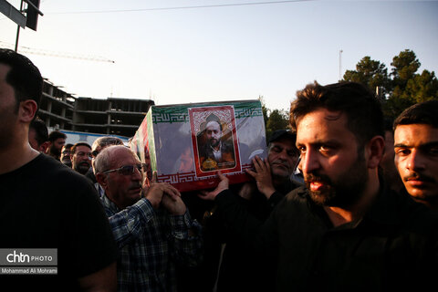 وداع با قهرمانان مهین در اصفهان