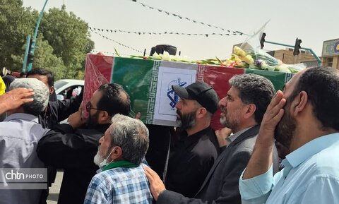 برگزاری مراسم تشییع و اقامه نماز بر پیکر مطهر شهدای حمله رژیم صهیونیستی به یزد