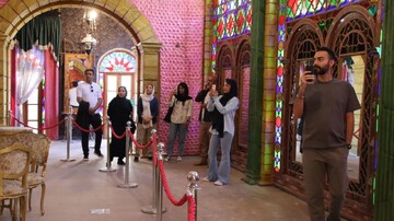 بازدید تعدادی از تیم پروازی هواپیمایی وارش از جاذبه‌های گردشگری منطقه آزاد ماکو