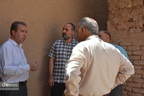 کف سازی صحن حیاط مسجد جامع یزد