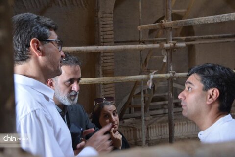 بازدید از بناهای تاریخی و پروژه های شهرستان بهاباد