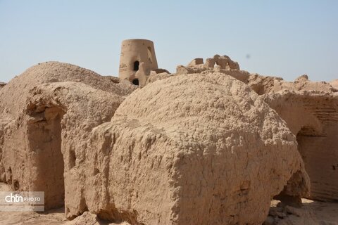 بازدید از بناهای تاریخی و پروژه های شهرستان بهاباد