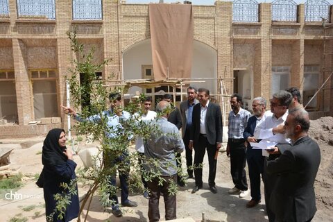 بازدید از بناهای تاریخی و پروژه های شهرستان بهاباد