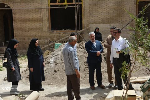 بازدید از بناهای تاریخی و پروژه های شهرستان بهاباد