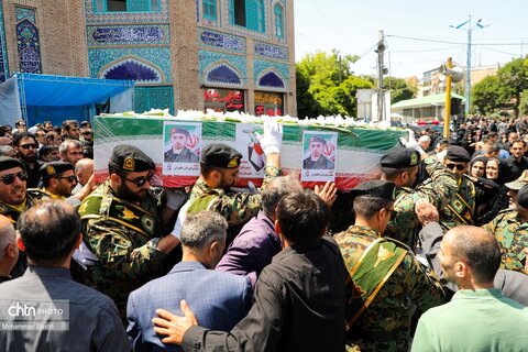 تشییع پیکر شهید مدافع وطن «مهدی قهرمانی» در اردبیل