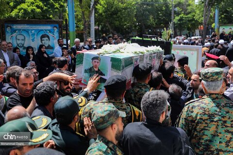 تشییع پیکر شهید مدافع وطن «مهدی قهرمانی» در اردبیل