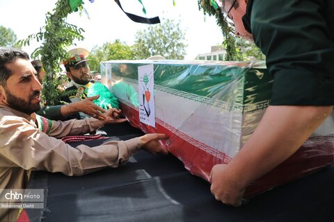 تشییع پیکر شهید مدافع وطن «محمدرضا نوروزی» در شهر نیر