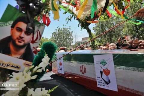 تشییع پیکر شهید مدافع وطن «محمدرضا نوروزی» در شهر نیر