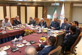 نشست اعضای جامعه هتل‌داران با وزیر میراث‌فرهنگی، گردشگری و صنایع‌دستی