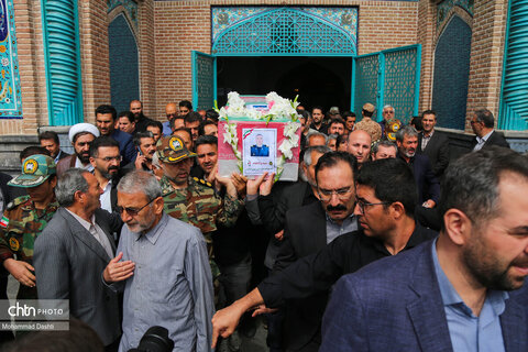 تشییع پیکر شهید مدافع وطن «علی پیری» در اردبیل