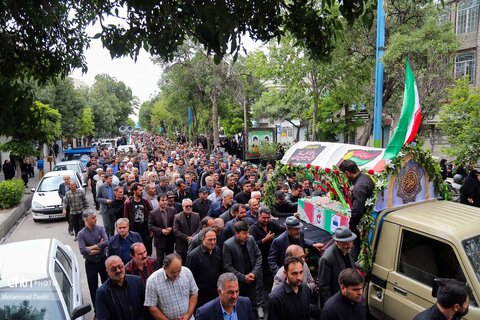 تشییع پیکر شهید مدافع وطن «علی پیری» در اردبیل