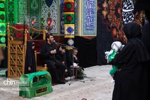 همایش شیرخوارگان حسینی در زنجان برگزار شد