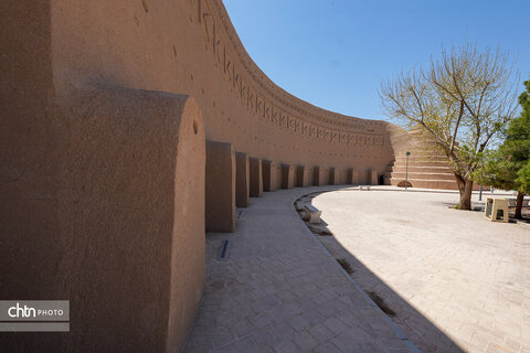 یخدان دوقلو