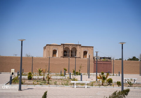 یخدان دوقلو