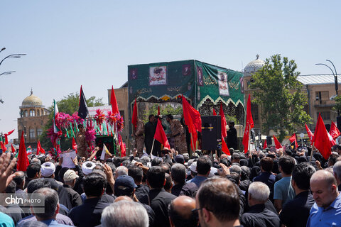 همدان در سوگ فرمانده