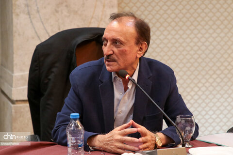 نشست اعضای جامعه هتل‌داران با وزیر میراث‌فرهنگی، گردشگری و صنایع‌دستی