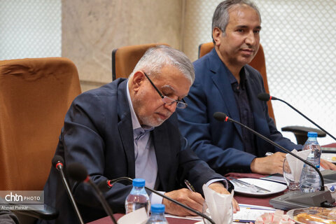 نشست اعضای جامعه هتل‌داران با وزیر میراث‌فرهنگی، گردشگری و صنایع‌دستی