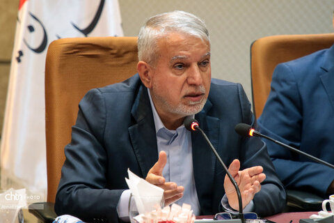 نشست اعضای جامعه هتل‌داران با وزیر میراث‌فرهنگی، گردشگری و صنایع‌دستی