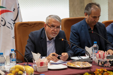 نشست اعضای جامعه هتل‌داران با وزیر میراث‌فرهنگی، گردشگری و صنایع‌دستی