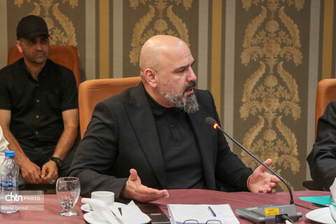 نشست اعضای جامعه هتل‌داران با وزیر میراث‌فرهنگی، گردشگری و صنایع‌دستی