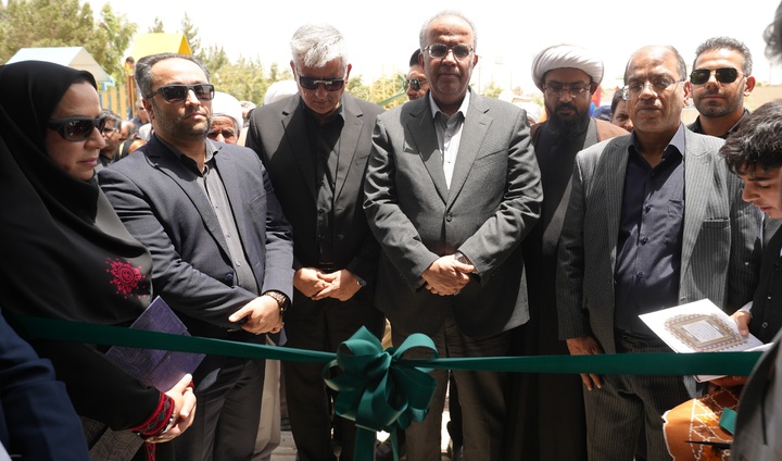 افتتاح نخستین مرکز آموزش صنایع‌دستی شهرستان نیمروز با حضور استاندار سیستان و بلوچستان