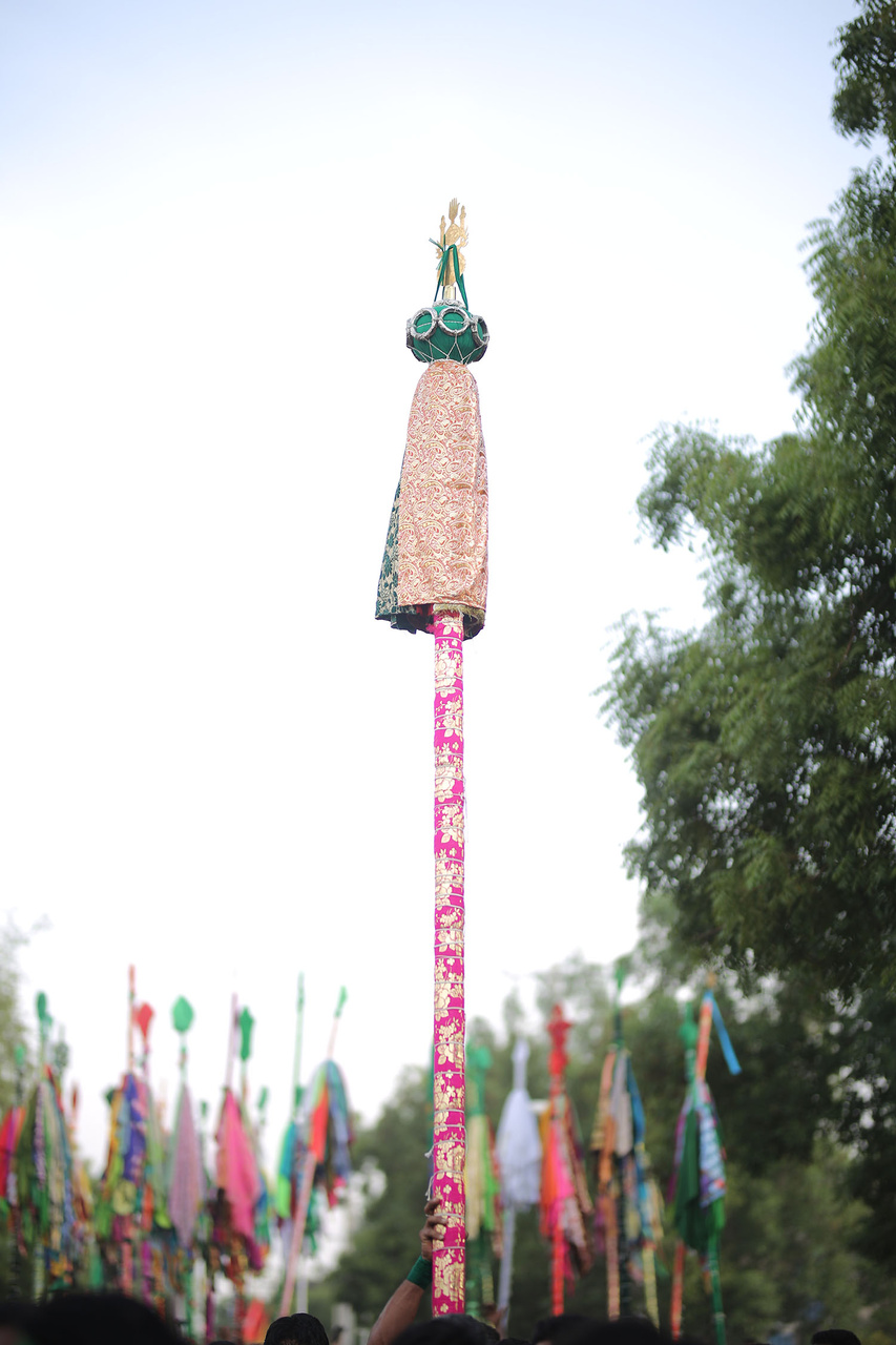 میناب میزبان یکی از کهنترین آیینهای عاشورایی/ «علم پیغمبر»؛ آیینی با ساختار نمادین، کارکرد اجتماعی و سابقهای ۴۰۰ ساله