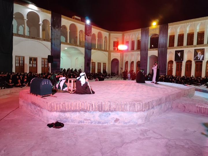 شبی باشکوه در شوکتیه؛ با اجرای آیین سنتی تعزیه‌خوانی و دمام‌زنی بیرجند