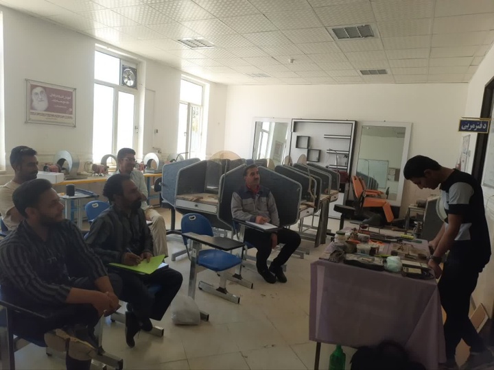 برگزاری نخستین دوره تخصصی آموزش رکاب‌سازی در شهرستان خوسف با مشارکت مرکز آموزش فنی و حرفه‌ای