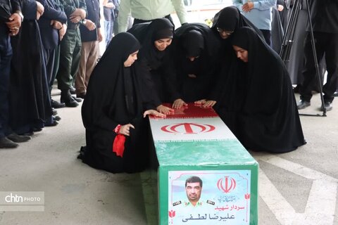 بدرقه باشکوه پیکر مطهر سردار سرتیپ شهید «علیرضا لطفی» در ارومیه