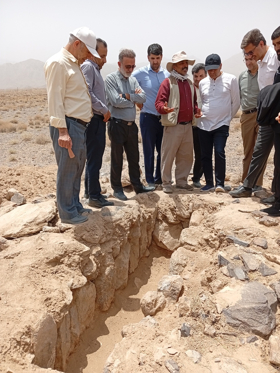 کشف بزرگترین گورستان تاریخی ایران در خاک راز آلود بهاباد